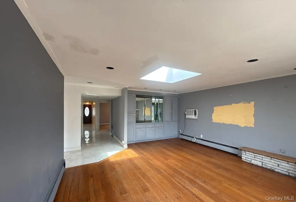 41 Avalon Road Hewlett NY 11557