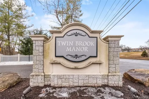 503 Twin Brook Court Carmel NY 10512