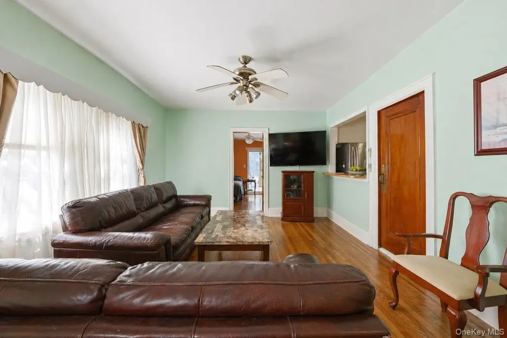 7 Byron Avenue Yonkers NY 10704
