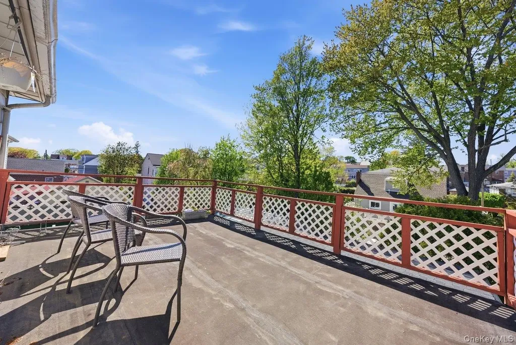7 Byron Avenue Yonkers NY 10704
