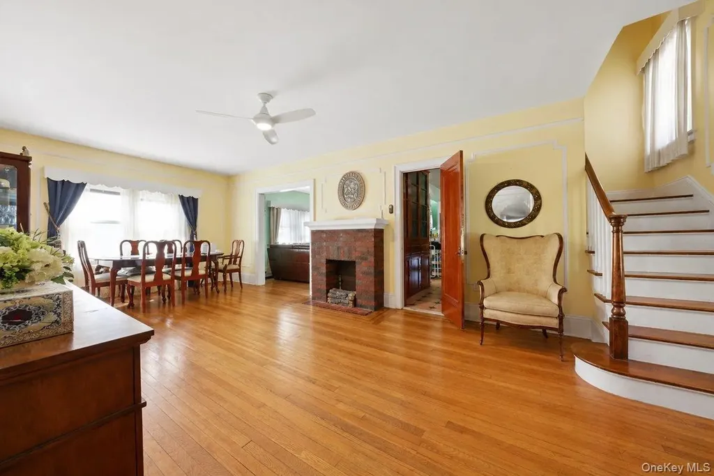 7 Byron Avenue Yonkers NY 10704