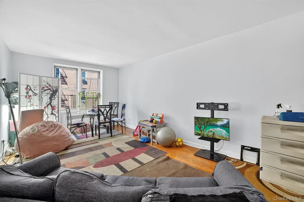 2105 Wallace Avenue Bronx NY 10462