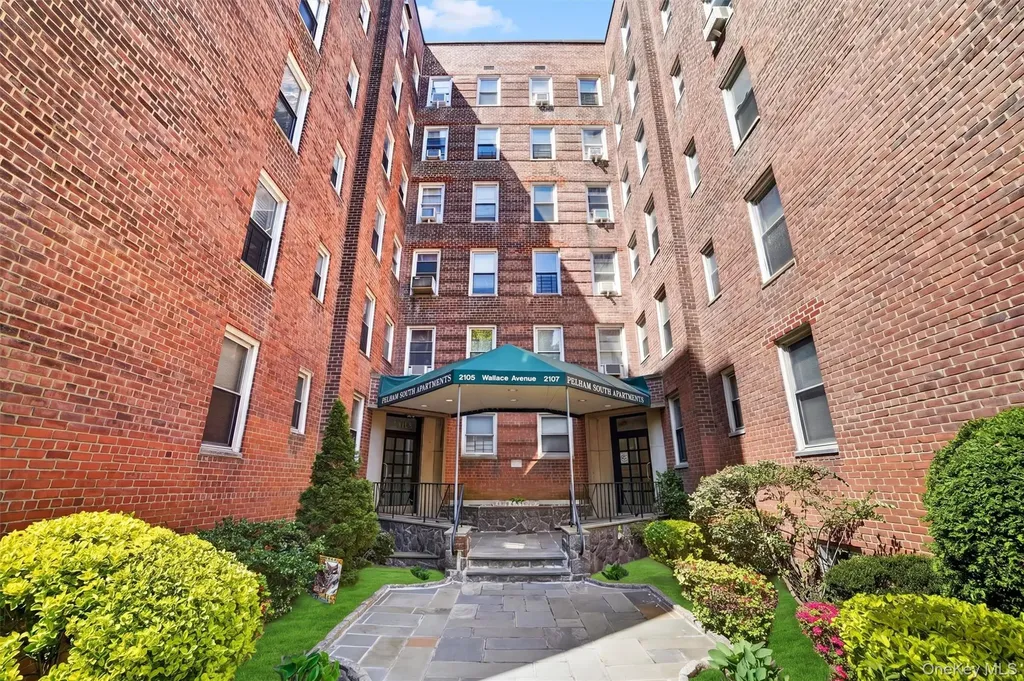 2105 Wallace Avenue Bronx NY 10462