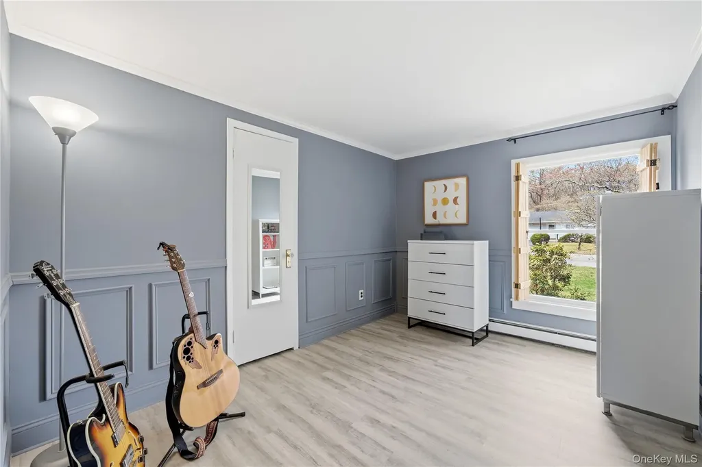 1055 Sipp Avenue Medford NY 11763