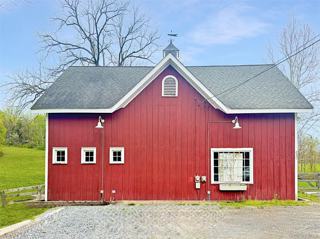 2321-2325 Rt-9d Wappingers Falls NY 12590