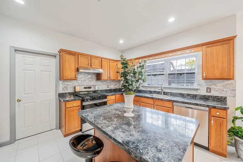 73 Elm Avenue Coram NY 11727