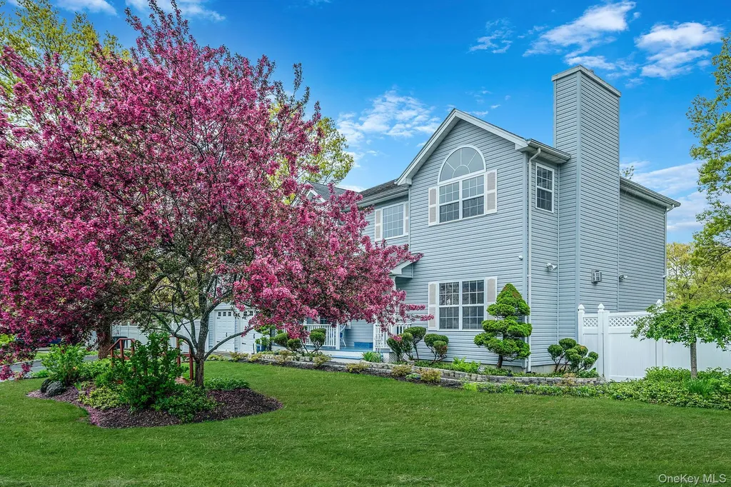 73 Elm Avenue Coram NY 11727