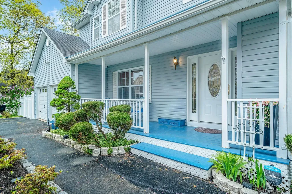 73 Elm Avenue Coram NY 11727