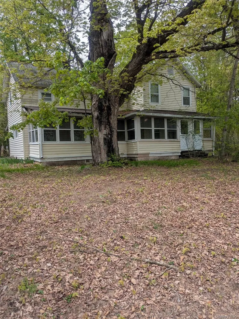 13 Mount Pleasant Road Mount Tremper NY 12457
