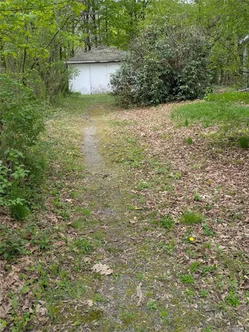 13 Mount Pleasant Road Mount Tremper NY 12457