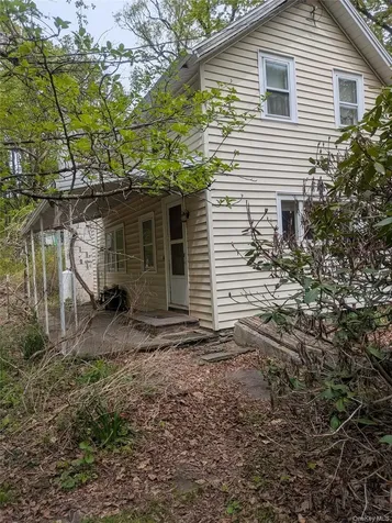 13 Mount Pleasant Road Mount Tremper NY 12457