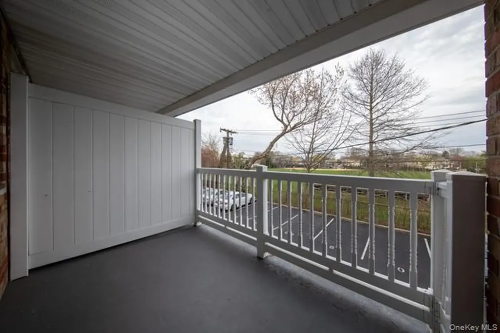 65 Prospect Avenue Hewlett NY 11557