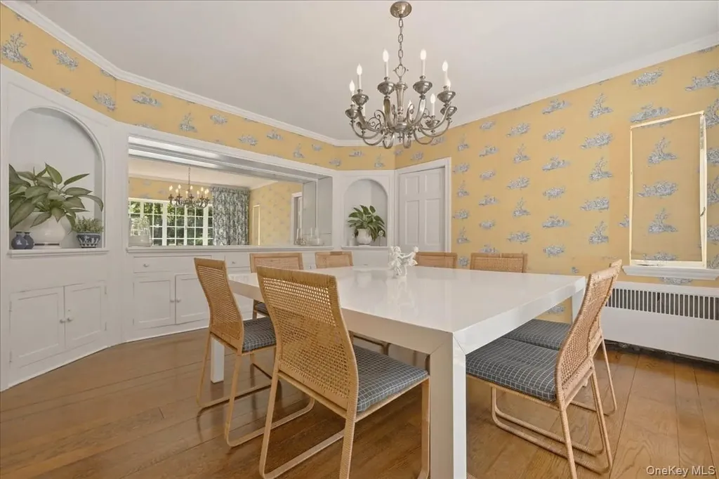 4 The Birches Roslyn Estates NY 11576