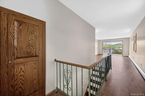 378 Lake Shore Road Putnam Valley NY 10579