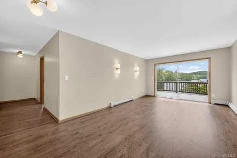 378 Lake Shore Road Putnam Valley NY 10579