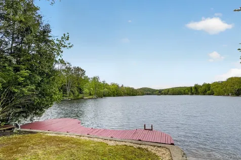 378 Lake Shore Road Putnam Valley NY 10579