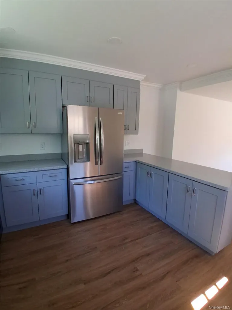 11 Cedar Staatsburg NY 12580