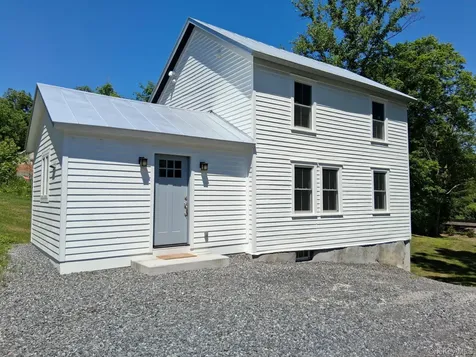11 Cedar Staatsburg NY 12580