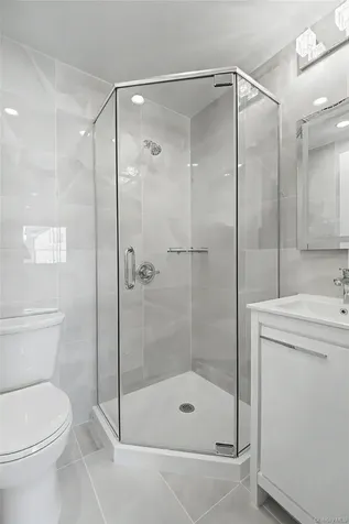 43-44 161st Street Flushing NY 11358