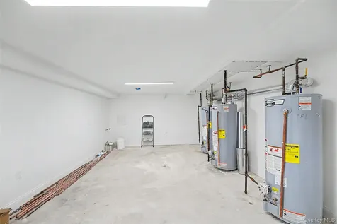 43-44 161st Street Flushing NY 11358