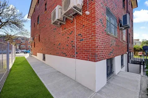 43-44 161st Street Flushing NY 11358