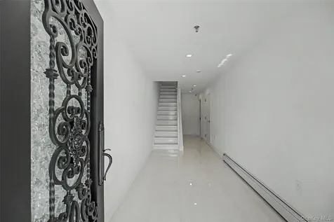 43-44 161st Street Flushing NY 11358