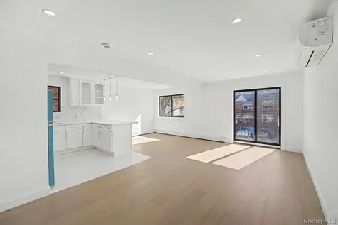 43-44 161st Street Flushing NY 11358