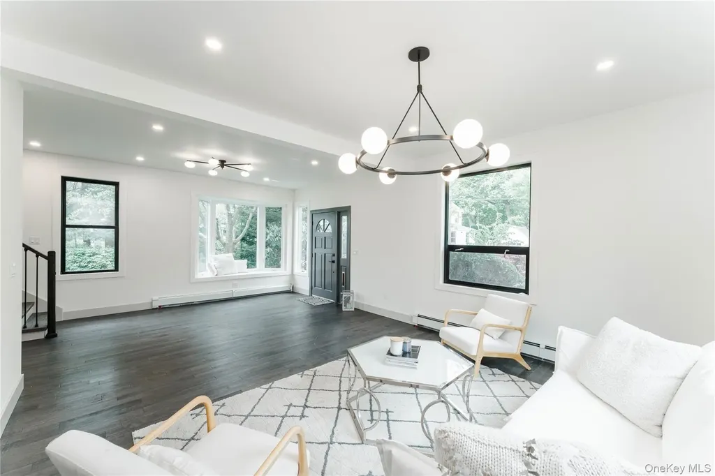 21 Mackey Avenue Port Washington NY 11050