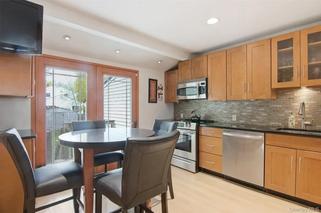 23 Sarina Drive Commack NY 11725