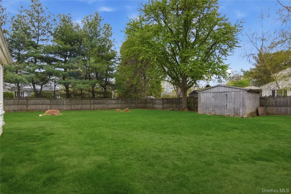 23 Sarina Drive Commack NY 11725