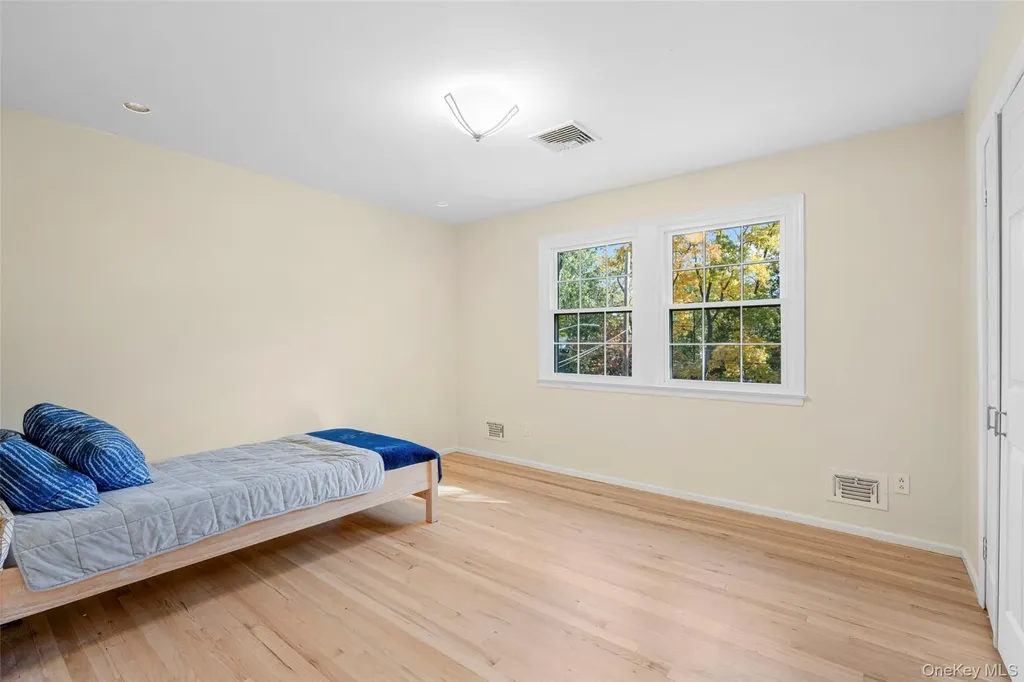 10 Lundy Lane Larchmont NY 10538