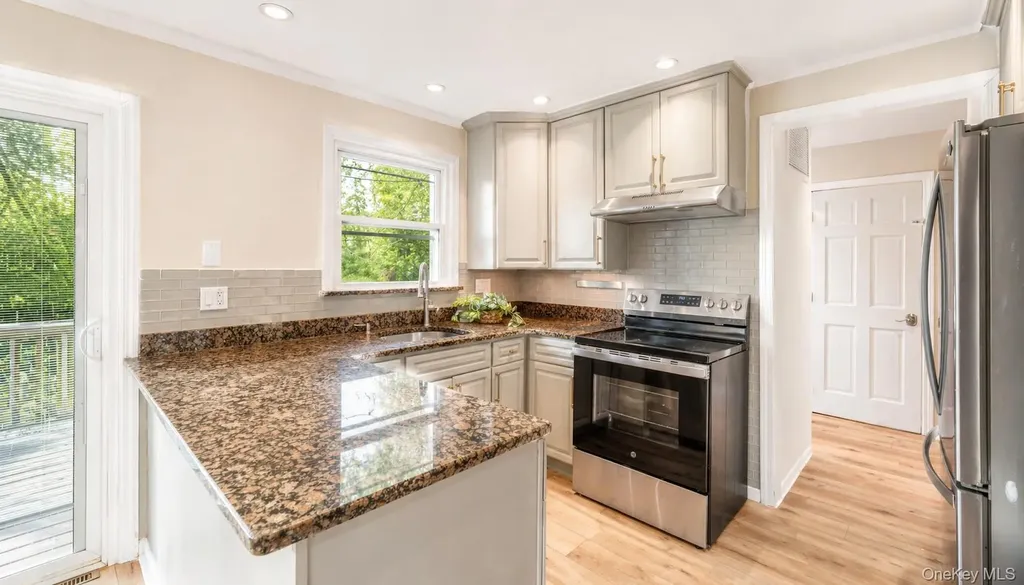 10 Lundy Lane Larchmont NY 10538