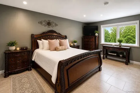 6 Inwood Place New Rochelle NY 10801