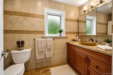 6 Inwood Place New Rochelle NY 10801