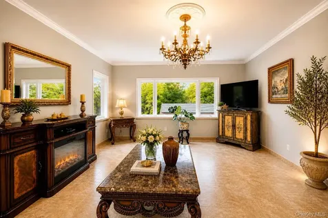 6 Inwood Place New Rochelle NY 10801