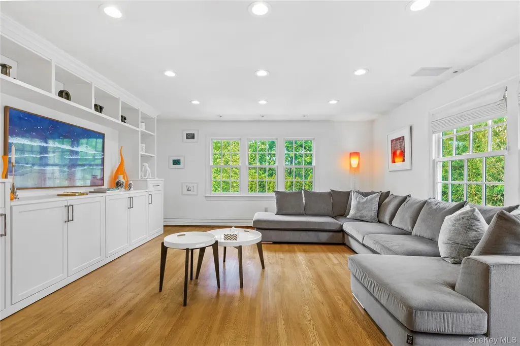 746 The Parkway Mamaroneck NY 10543