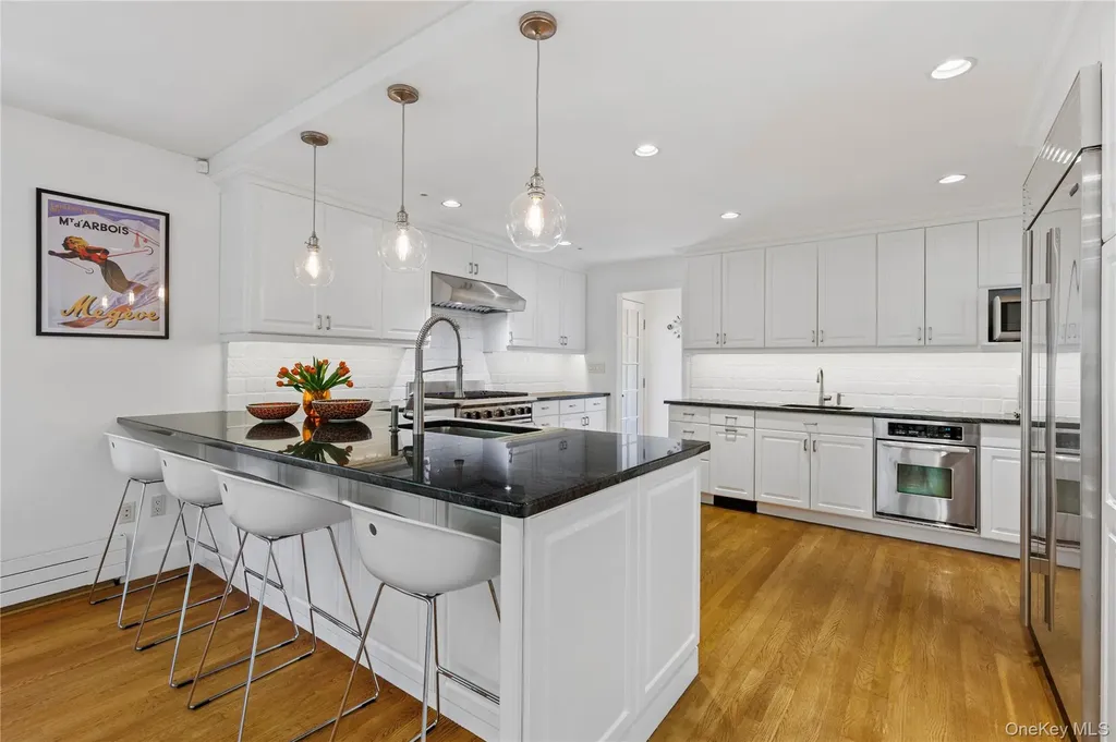 746 The Parkway Mamaroneck NY 10543