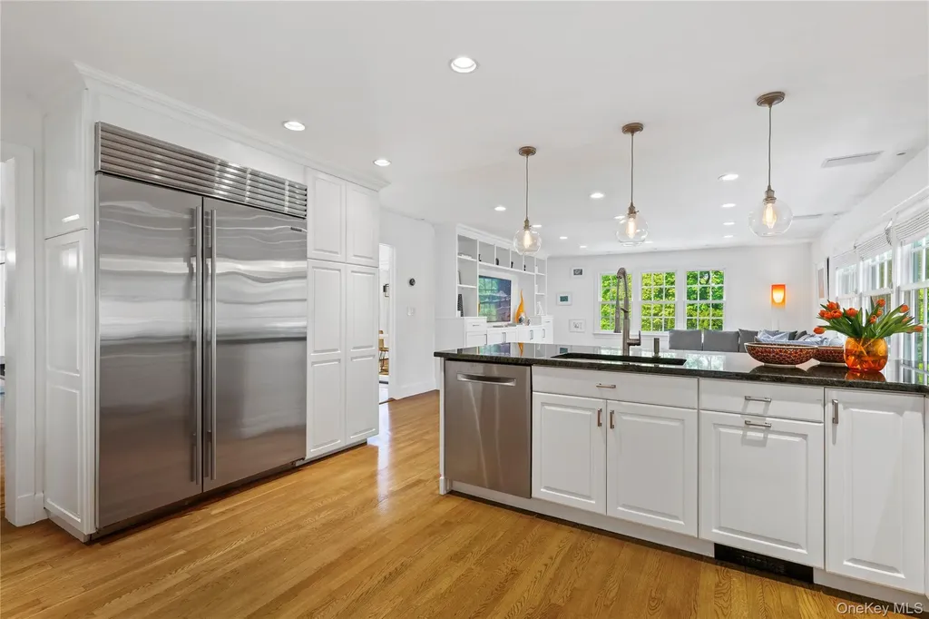746 The Parkway Mamaroneck NY 10543