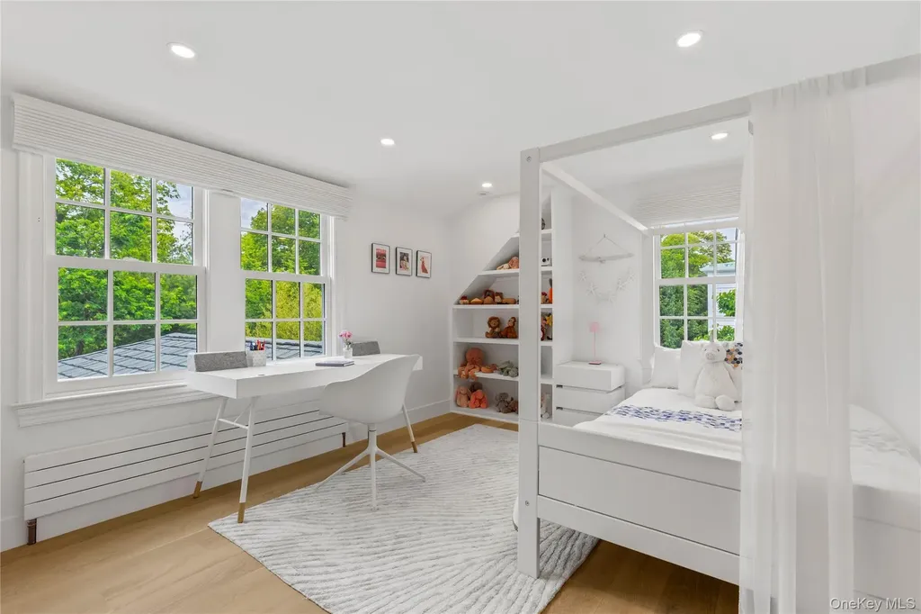 746 The Parkway Mamaroneck NY 10543
