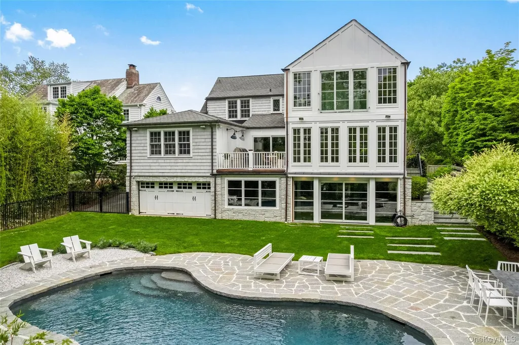 746 The Parkway Mamaroneck NY 10543