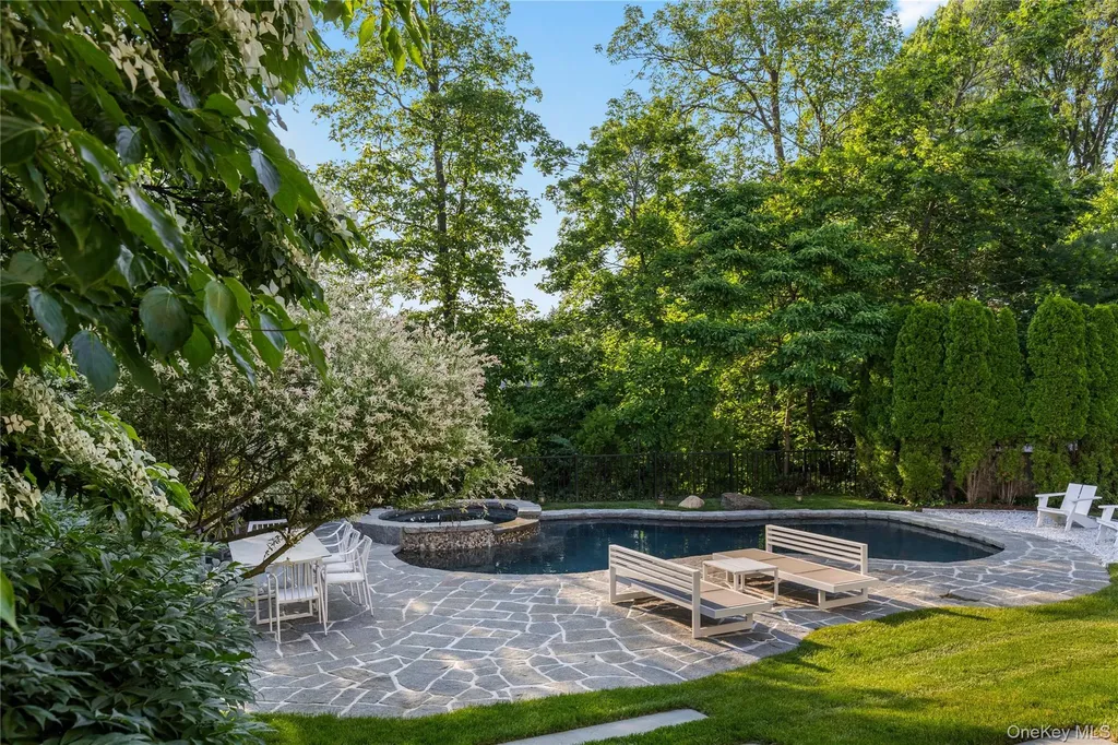 746 The Parkway Mamaroneck NY 10543