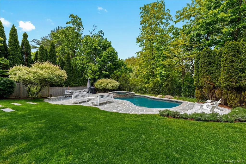 746 The Parkway Mamaroneck NY 10543