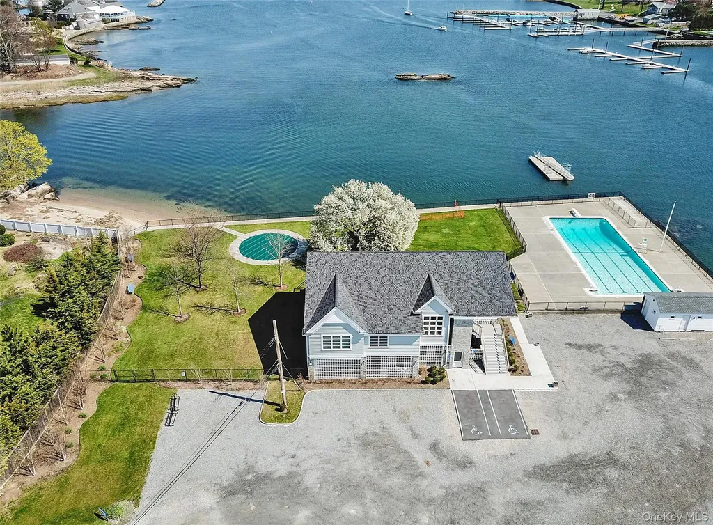 746 The Parkway Mamaroneck NY 10543