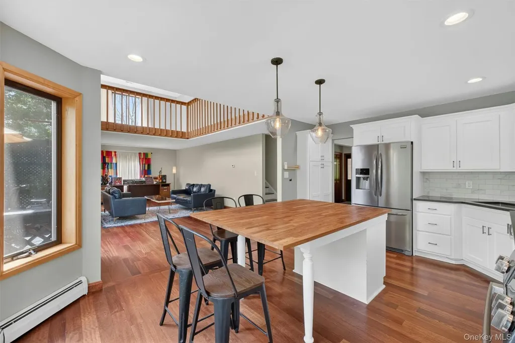 85 Ward Road Salt Point NY 12578