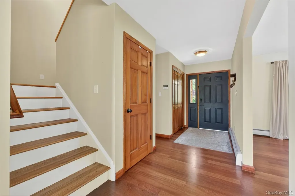 85 Ward Road Salt Point NY 12578