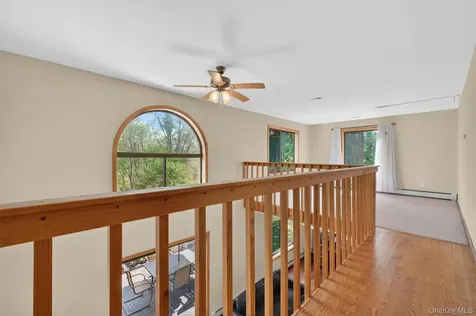 85 Ward Road Salt Point NY 12578