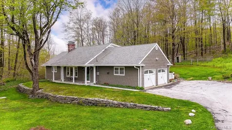 287 Hunns Lake Road Stanfordville NY 12581