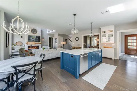 21 Peacock Road Rhinebeck NY 12572