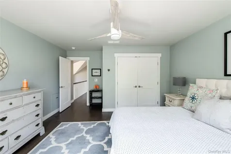 21 Peacock Road Rhinebeck NY 12572