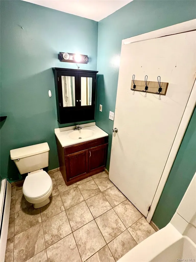 326 Concord Lane Middletown NY 10940